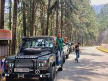 https://riyasewana.com/uploads/land-rover-uk-785439418216.jpg