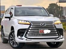Lexus 600 2025 SUV