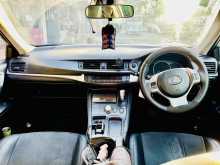 https://riyasewana.com/uploads/lexus-ct200h-1910110722612.jpg
