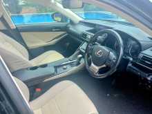 https://riyasewana.com/uploads/lexus-is-300h-2017-249490312074.jpg