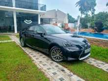 Lexus IS 300h Hybrid 2017 Car