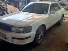Lexus LS400 2000 Car