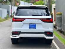 https://riyasewana.com/uploads/lexus-lx-600-21133217543.jpg