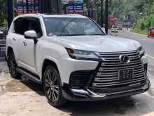 Lexus LX600 2024 SUV
