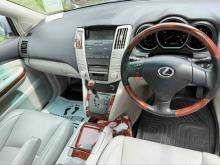 https://riyasewana.com/uploads/lexus-rx300-1916454324692.jpg