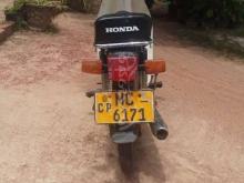 https://riyasewana.com/uploads/loncin-supar-cub-1284956406366.jpg