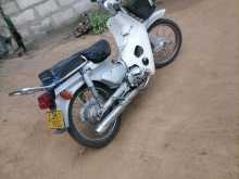 https://riyasewana.com/uploads/loncin-super-cub-39490713862.jpg