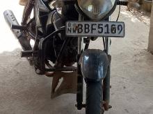 Mahindra 0890901425 2016 Motorbike