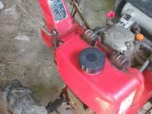 https://riyasewana.com/uploads/mahindra-1000l-2004-39340412732.jpg