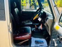 https://riyasewana.com/uploads/mahindra-2006-241828016846.jpg