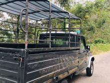 https://riyasewana.com/uploads/mahindra-2007-191226196405.jpg