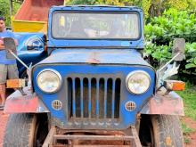 Mahindra 4DR5 1980 SUV