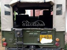 https://riyasewana.com/uploads/mahindra-4dr5-jeep-2917191917374.jpg