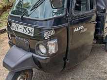 Mahindra ALFA 2018 Three Wheel