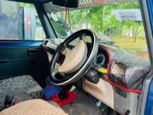 https://riyasewana.com/uploads/mahindra-b-m-15105244152.jpg