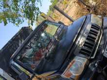 https://riyasewana.com/uploads/mahindra-big-bolero-301652594493.jpg