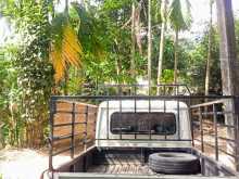 https://riyasewana.com/uploads/mahindra-bolero-101809354252.jpg