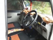 https://riyasewana.com/uploads/mahindra-bolero-111142176385.jpg