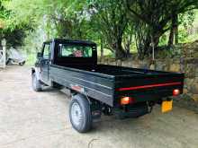 https://riyasewana.com/uploads/mahindra-bolero-111352722552.jpg