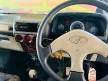 https://riyasewana.com/uploads/mahindra-bolero-11160732324.jpg