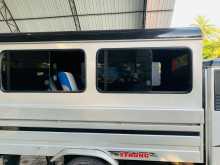 https://riyasewana.com/uploads/mahindra-bolero-11161834273.jpg