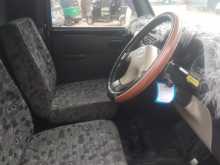 https://riyasewana.com/uploads/mahindra-bolero-11190830152.jpg