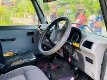 https://riyasewana.com/uploads/mahindra-bolero-112114134423.jpg
