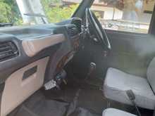 https://riyasewana.com/uploads/mahindra-bolero-112202444553.jpg