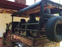 https://riyasewana.com/uploads/mahindra-bolero-11414214253.jpg