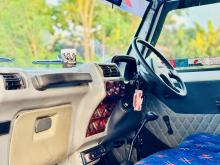 https://riyasewana.com/uploads/mahindra-bolero-114495217595.jpg