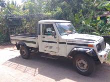 https://riyasewana.com/uploads/mahindra-bolero-11728466955.jpg