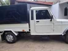 https://riyasewana.com/uploads/mahindra-bolero-121403584163.jpg