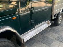 https://riyasewana.com/uploads/mahindra-bolero-132302306235.jpg