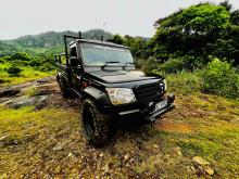 https://riyasewana.com/uploads/mahindra-bolero-142463517282.jpg
