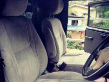 https://riyasewana.com/uploads/mahindra-bolero-151037176685.jpg