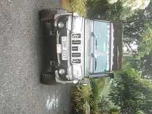 https://riyasewana.com/uploads/mahindra-bolero-16926324942.jpg