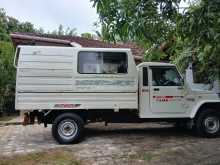https://riyasewana.com/uploads/mahindra-bolero-1783945922.jpg
