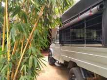 https://riyasewana.com/uploads/mahindra-bolero-18180951905.jpg