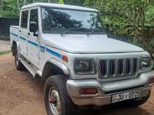 https://riyasewana.com/uploads/mahindra-bolero-2005-311201512352.jpg