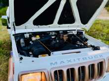 https://riyasewana.com/uploads/mahindra-bolero-2006-114484212284.jpg