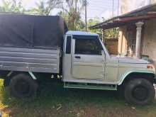 https://riyasewana.com/uploads/mahindra-bolero-2006-619561312142.jpg