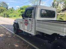 https://riyasewana.com/uploads/mahindra-bolero-2010-31245081237313.jpg