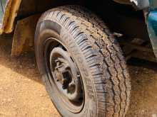 https://riyasewana.com/uploads/mahindra-bolero-2012-1911315212434.jpg
