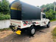 https://riyasewana.com/uploads/mahindra-bolero-2012-37233012194.jpg