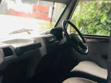 https://riyasewana.com/uploads/mahindra-bolero-2013-2621373812094.jpg