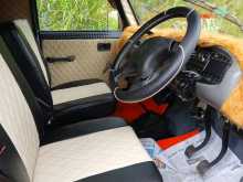 https://riyasewana.com/uploads/mahindra-bolero-2014-246300512613.jpg