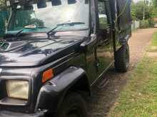 https://riyasewana.com/uploads/mahindra-bolero-2015-123214412812.jpg