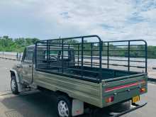 https://riyasewana.com/uploads/mahindra-bolero-2015-1315154512353.jpg