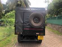 https://riyasewana.com/uploads/mahindra-bolero-2015-2822070312903.jpg