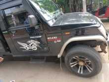 https://riyasewana.com/uploads/mahindra-bolero-2015-39112512874.jpg